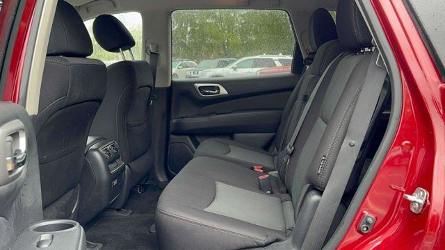 2020 Nissan Pathfinder SV 2020 Nissan Pathfinder SV