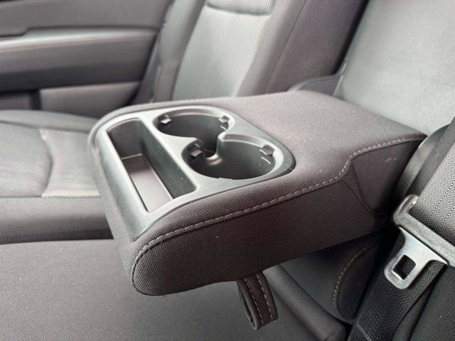2020 Nissan Pathfinder SV 2020 Nissan Pathfinder SV