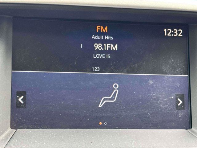 2020 Nissan Pathfinder SV 2020 Nissan Pathfinder SV