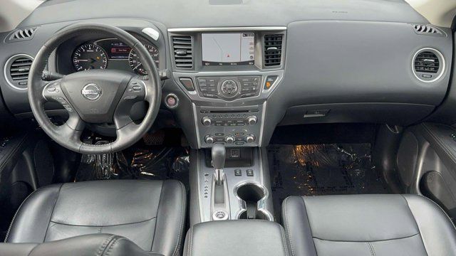 2020 Nissan Pathfinder SL 2020 Nissan Pathfinder SL