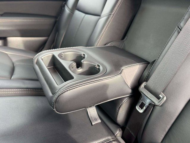 2020 Nissan Pathfinder SL 2020 Nissan Pathfinder SL