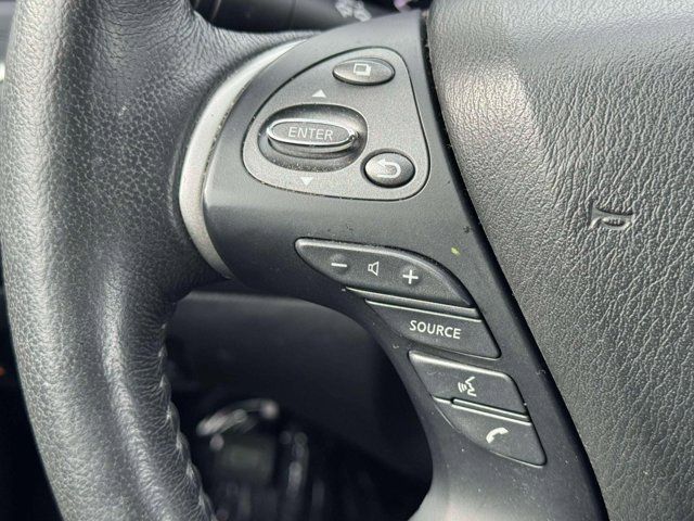 2020 Nissan Pathfinder SL 2020 Nissan Pathfinder SL