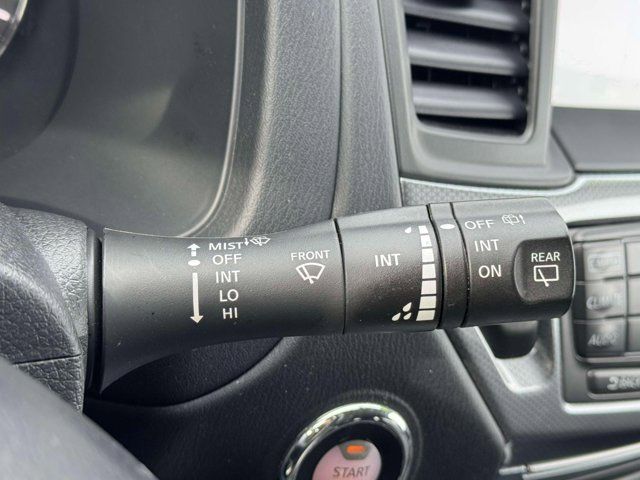 2020 Nissan Pathfinder SL 2020 Nissan Pathfinder SL