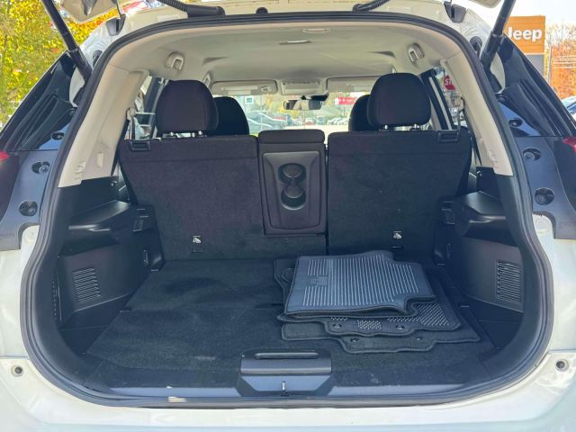 2020 Nissan Rogue AWD SV 2020 Nissan Rogue AWD SV