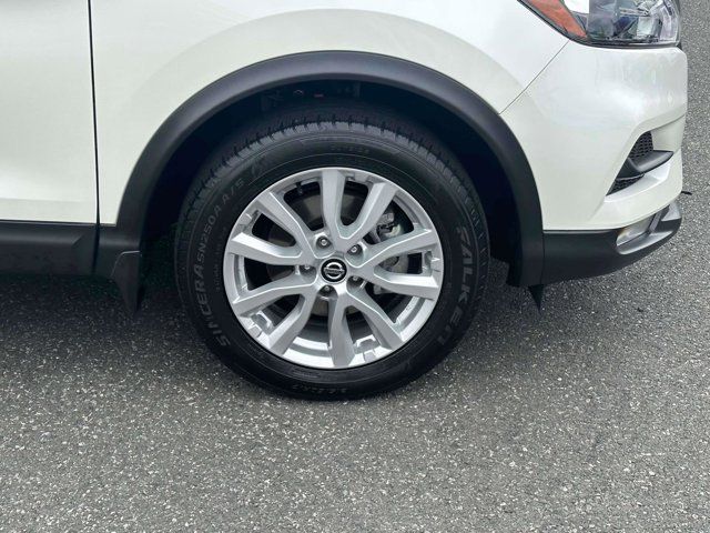 2020 Nissan Rogue Sport SV