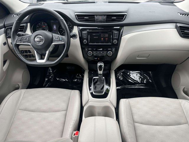 2020 Nissan Rogue Sport SV
