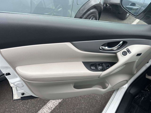 2020 Nissan Rogue Sport SV