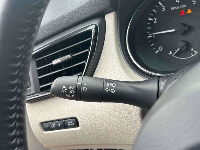 2020 Nissan Rogue Sport SV