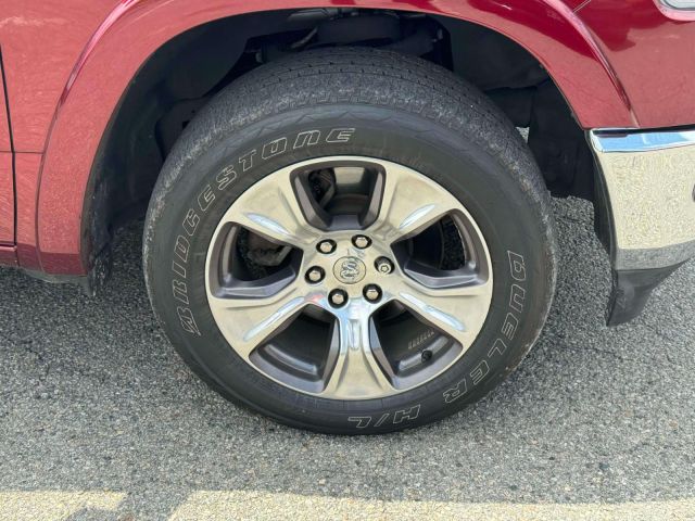 2020 Ram 1500 Laramie 4x4 Crew Cab 64 Box
