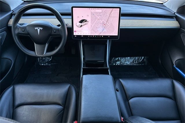 2020 Tesla Model 3 Standard Range Plus 2020 Tesla Model 3 Standard Range Plus