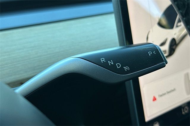 2020 Tesla Model 3 Standard Range Plus 2020 Tesla Model 3 Standard Range Plus