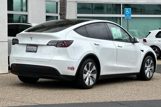 2020 Tesla Model Y Long Range