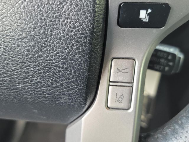 2020 Toyota 4Runner SR5 4WD (Natl) 2020 Toyota 4Runner SR5 4WD (Natl)