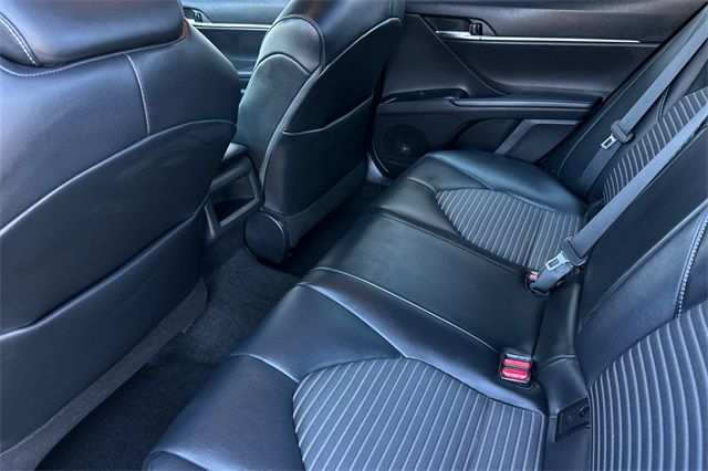 2020 Toyota Camry Hybrid SE 2020 Toyota Camry Hybrid SE