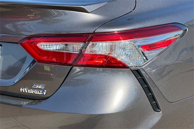 2020 Toyota Camry Hybrid SE 2020 Toyota Camry Hybrid SE