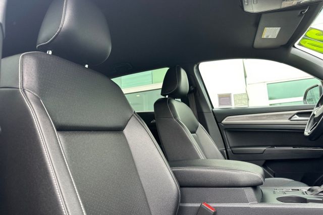 2020 Volkswagen Atlas Cross Sport 3.6L V6 SE w/Technology