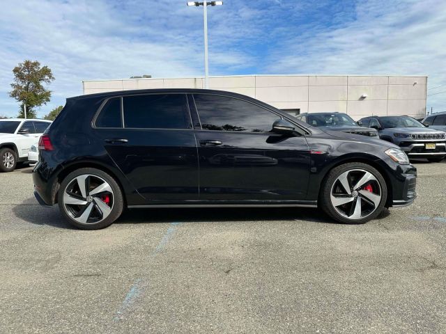 2020 Volkswagen Golf GTI 2.0T SE DSG 2020 Volkswagen Golf GTI 2.0T SE DSG