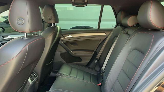 2020 Volkswagen Golf GTI 2.0T SE DSG 2020 Volkswagen Golf GTI 2.0T SE DSG