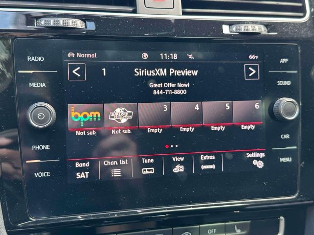 2020 Volkswagen Golf GTI 2.0T SE DSG 2020 Volkswagen Golf GTI 2.0T SE DSG