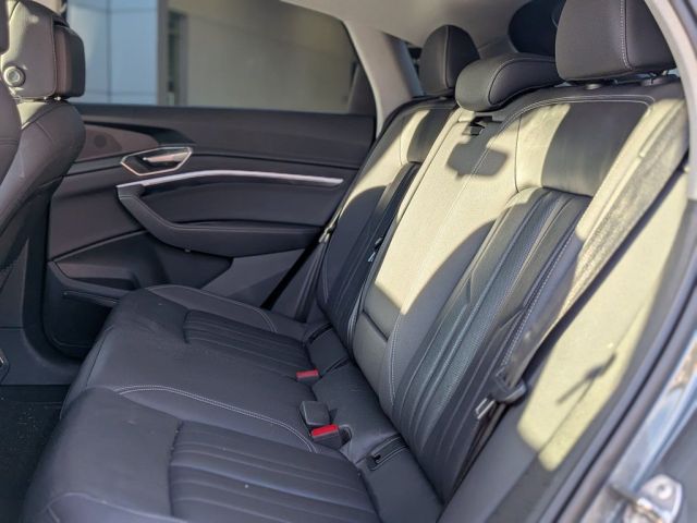 2021 Audi e-tron Sportback Premium Plus 2021 Audi e-tron Sportback Premium Plus