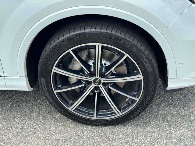 2021 Audi Q7 Prestige