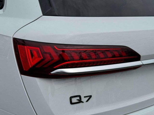 2021 Audi Q7 Prestige