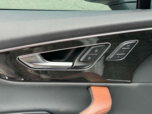 2021 Audi Q7 Prestige 55 TFSI quattro