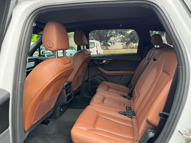 2021 Audi Q7 Prestige 55 TFSI quattro