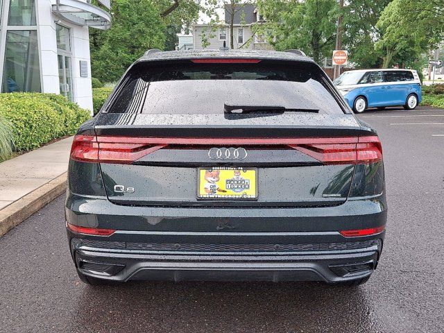 2021 Audi Q8 Premium Plus