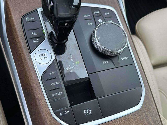 2021 BMW 3 Series 330e