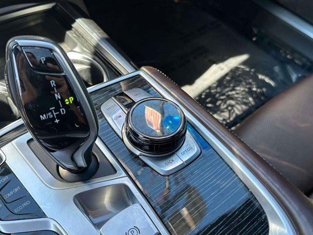 2021 BMW 7 Series 750i xDrive