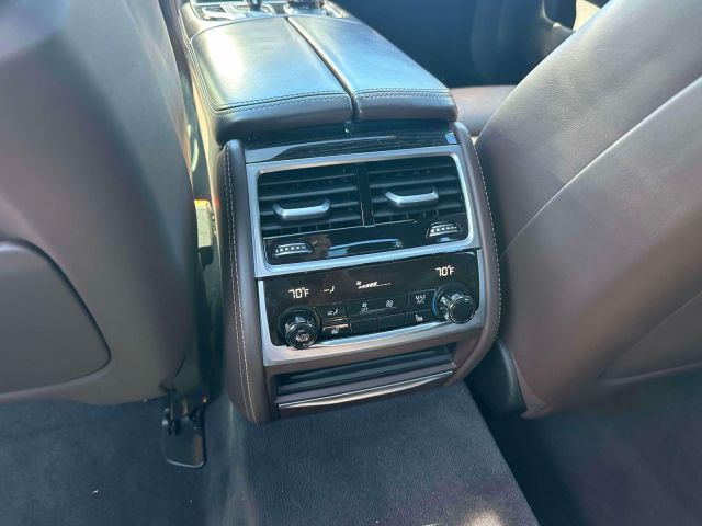 2021 BMW 7 Series 750i xDrive Sedan 2021 BMW 7 Series 750i xDrive Sedan