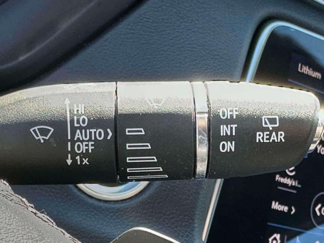 2021 Cadillac XT4 AWD 4dr Premium Luxury 2021 Cadillac XT4 AWD 4dr Premium Luxury