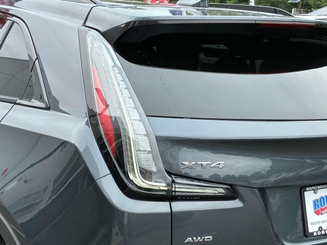 2021 Cadillac XT4 AWD 4dr Sport