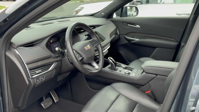2021 Cadillac XT4 AWD 4dr Sport