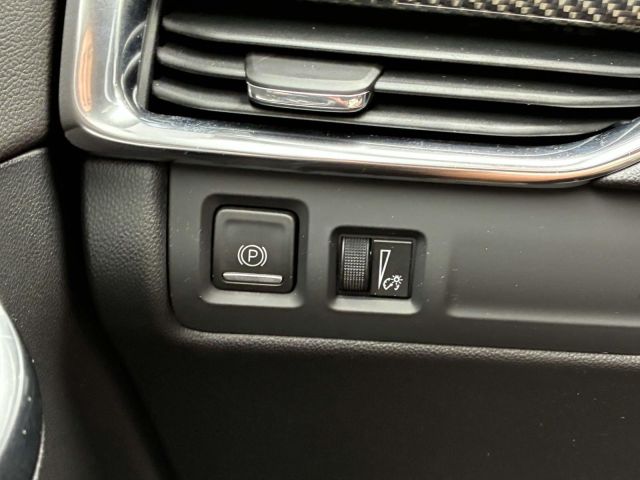 2021 Cadillac XT4 AWD 4dr Sport