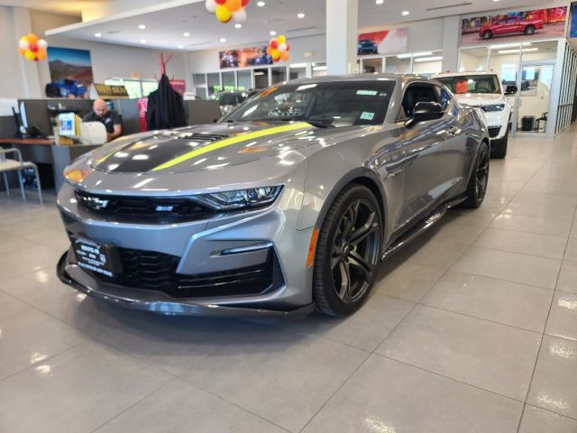 2021 Chevrolet Camaro 2dr Cpe 2SS