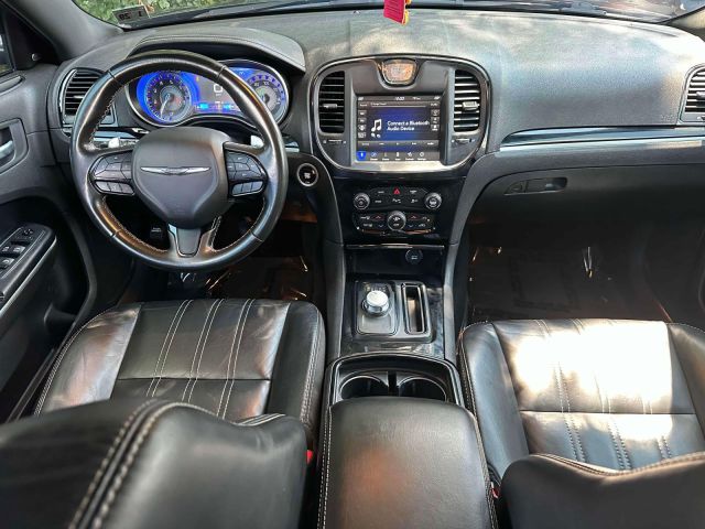 2021 Chrysler 300 300S RWD