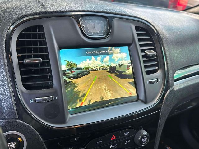 2021 Chrysler 300 300S RWD