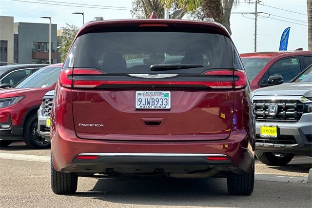 2021 Chrysler Pacifica Touring L
