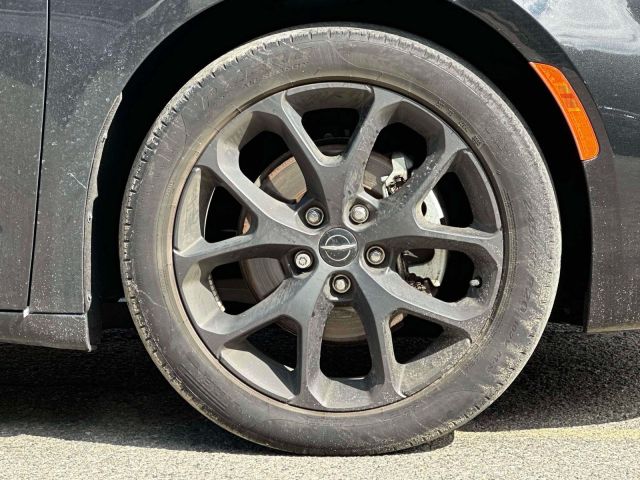 2021 Chrysler Pacifica Touring L FWD