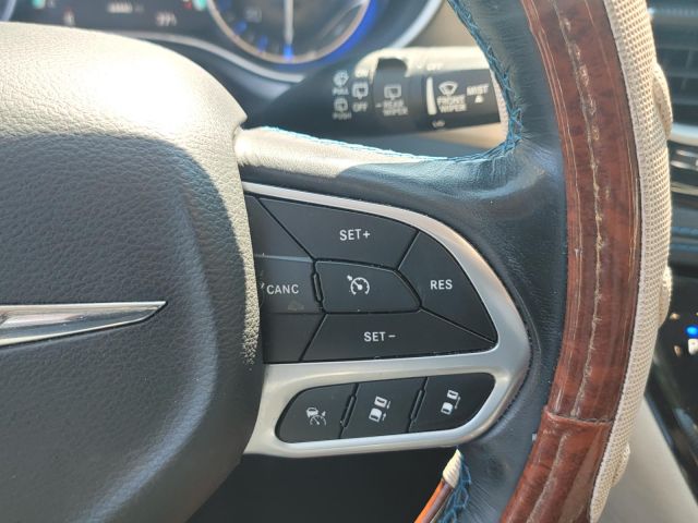 2021 Chrysler Pacifica Touring L FWD