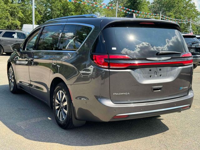 2021 Chrysler Pacifica Hybrid Touring L FWD