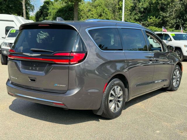 2021 Chrysler Pacifica Hybrid Touring L FWD