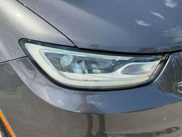 2021 Chrysler Pacifica Hybrid Touring L FWD