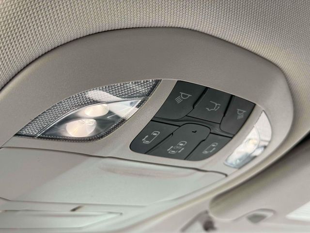 2021 Chrysler Pacifica Hybrid Touring L FWD