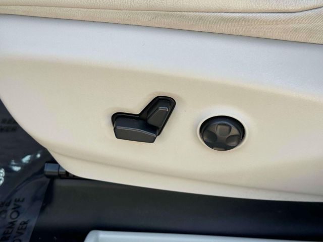 2021 Chrysler Pacifica Hybrid Touring L FWD
