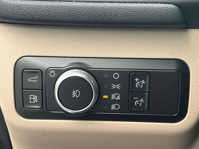 2021 Ford Escape SEL Hybrid FWD