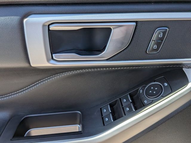 2021 Ford Explorer XLT 2021 Ford Explorer XLT