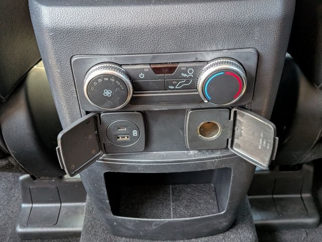 2021 Ford Explorer XLT 2021 Ford Explorer XLT